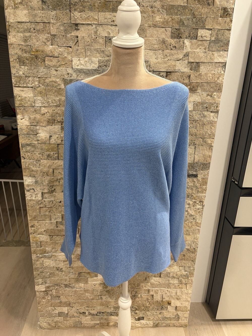 Tommy Bahama Womens M Blue Knit Sweater Boat Neck Dolman Sleeve Lightweight